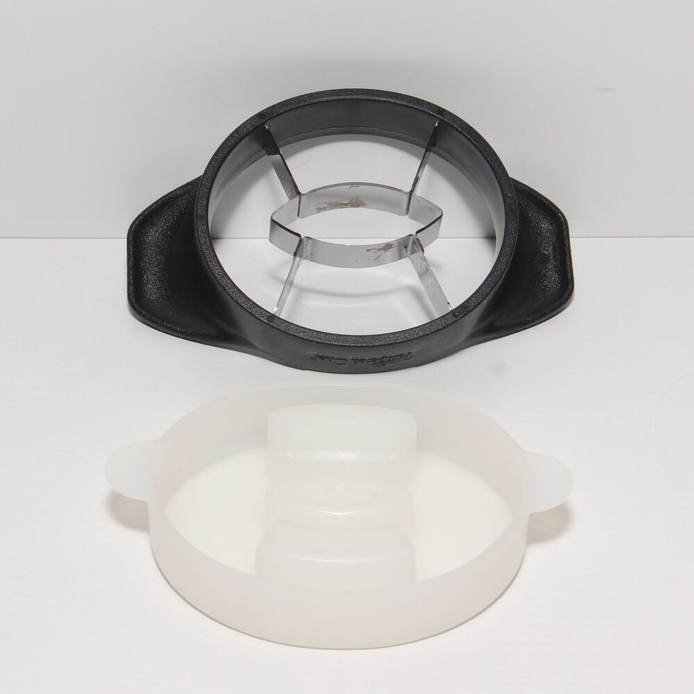 Pampered Chef Mango Wedger Slicer with Blade Cover Black #2418